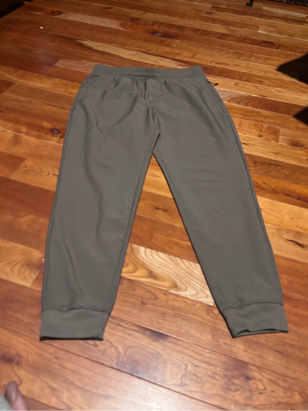 Men's Olive Green Jogger Sweatpants - Casual Tapered Fit